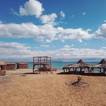 Отель La Commune Camp